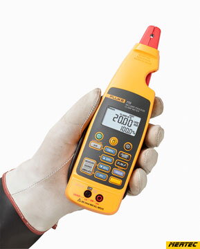 Fluke 772, kalibrátor